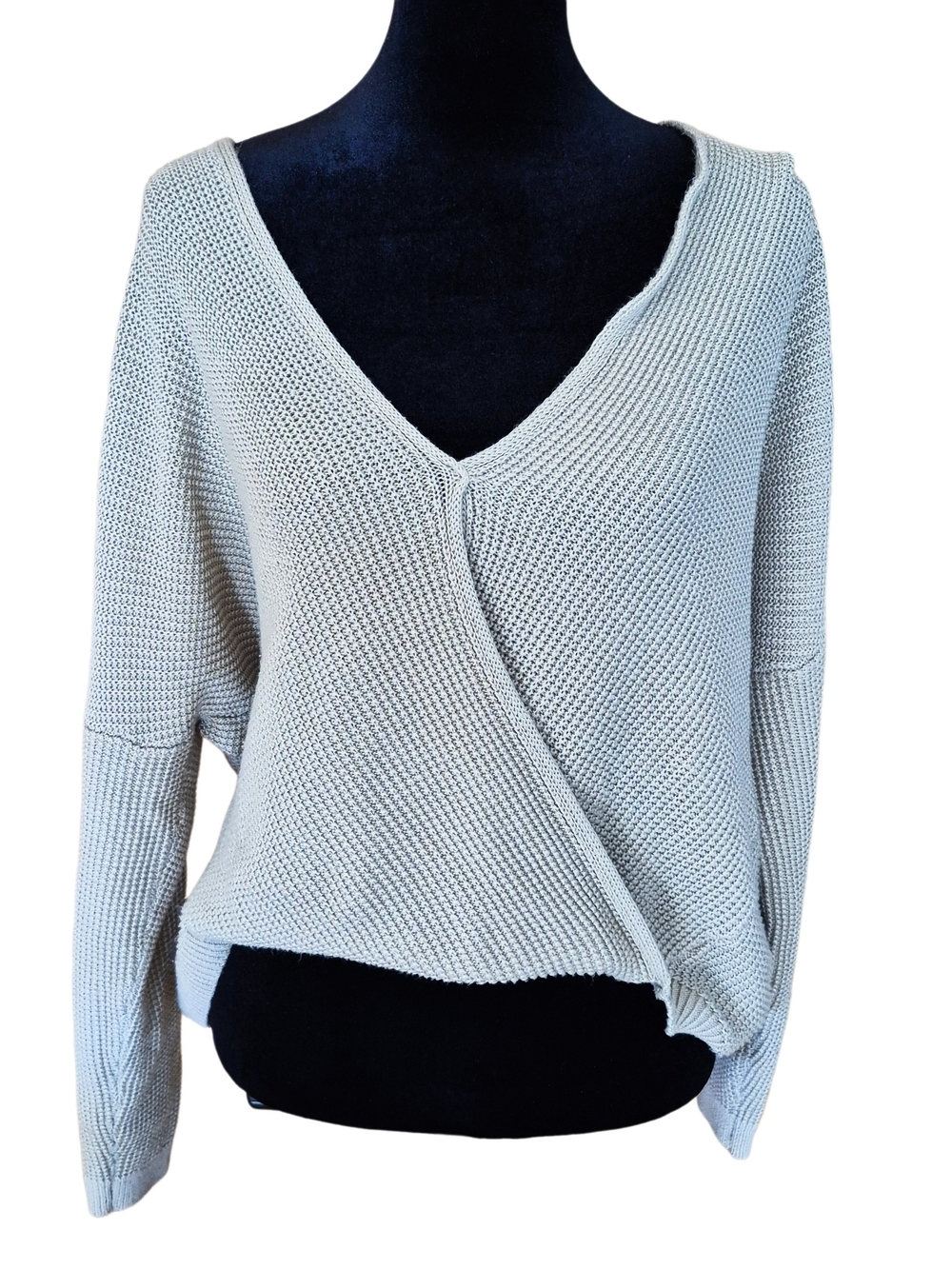 SOHO New York & Company Waffle Knit Sweater Medium Beige Surplice Pullover